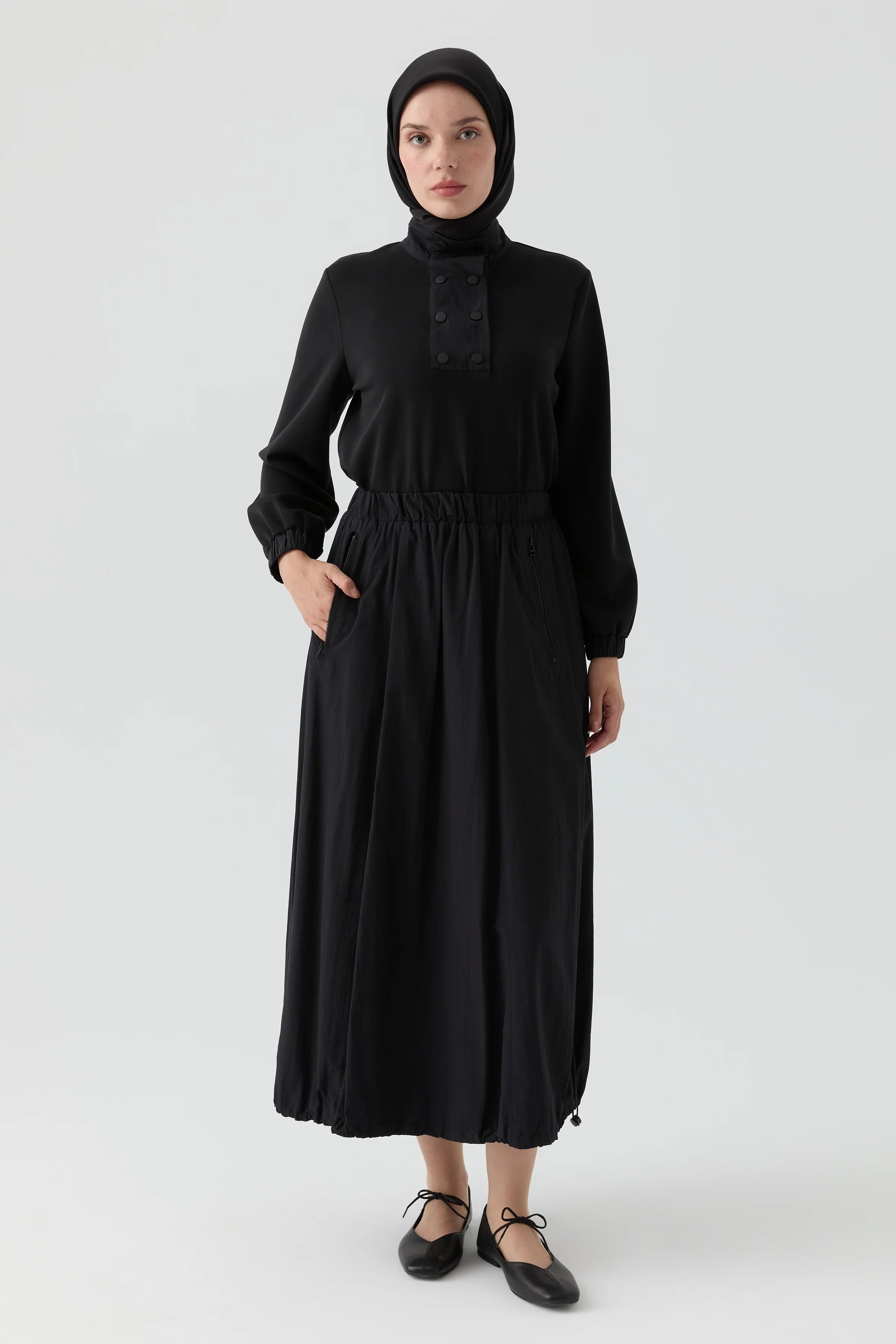 Pat Detaylı Sweat - Siyah TUGBA