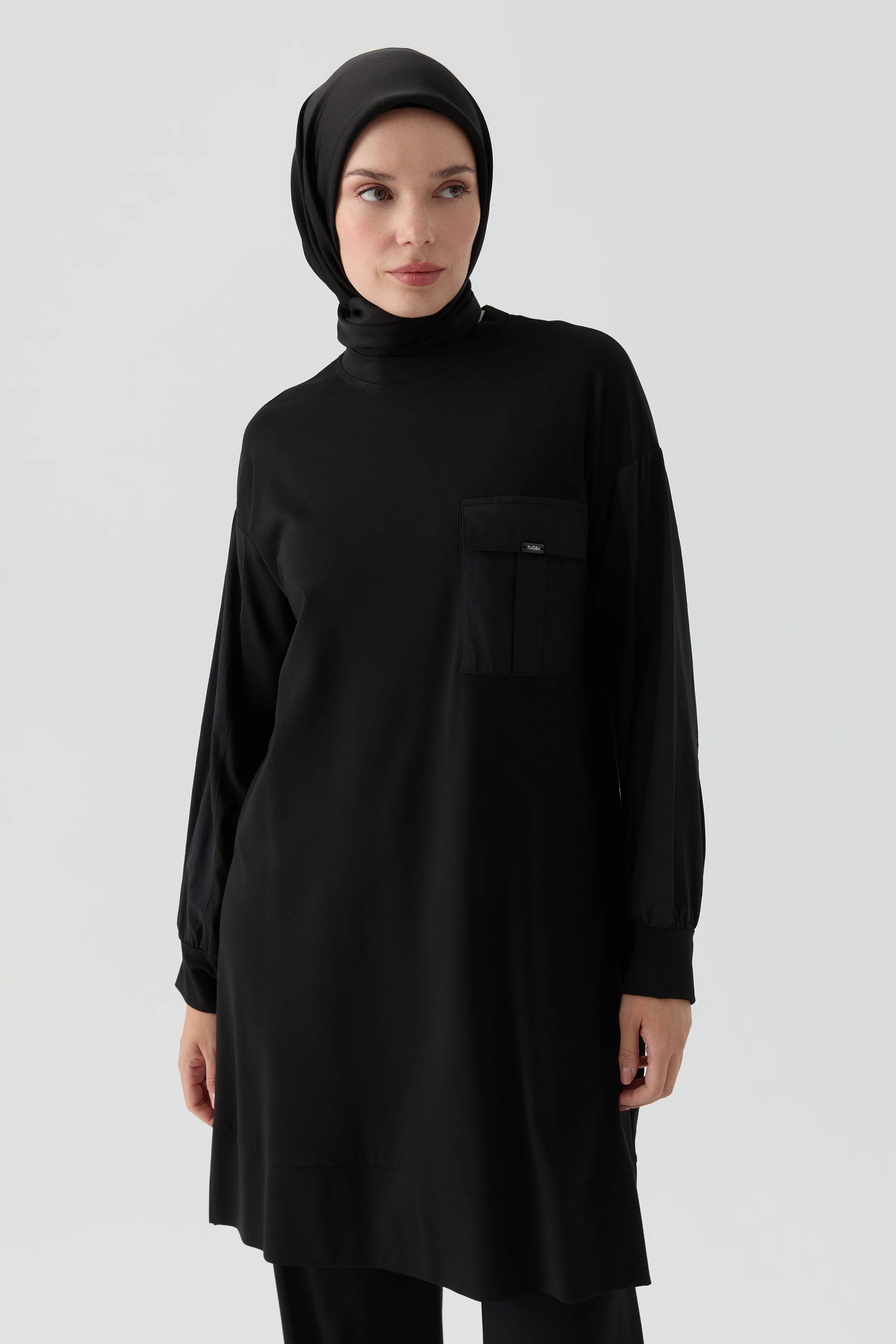 Kombin Detaylı Tunik - Siyah TUGBA