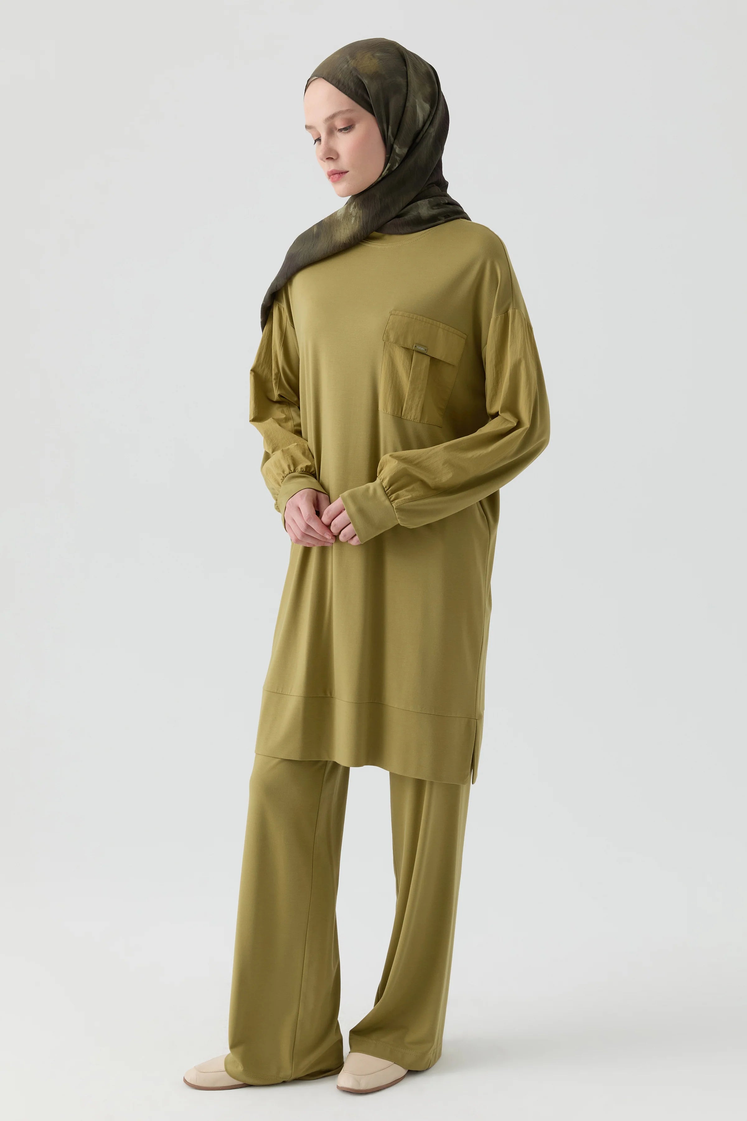 Kombin Detaylı Tunik - Olive TUGBA