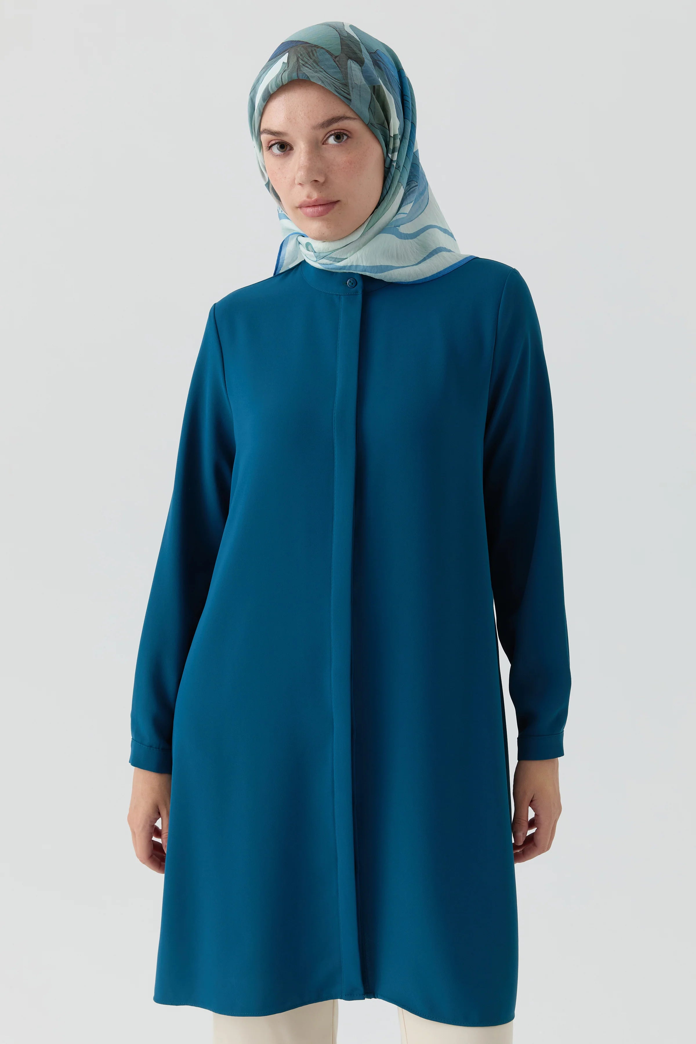 Hakim Yaka Gizli Patlı Tunik - Petrol TUGBA