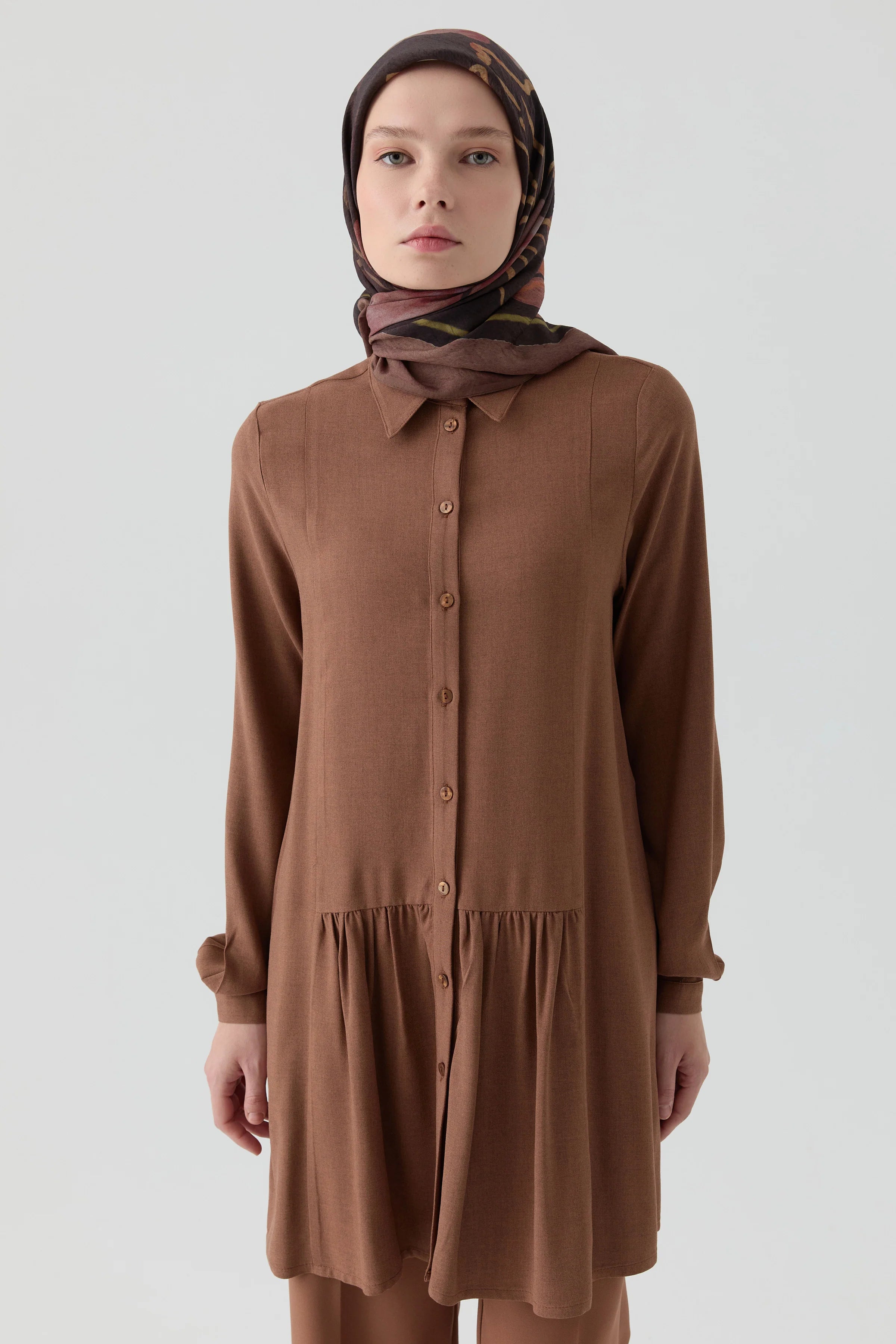 Büzgü Detaylı Tunik - Taba TUGBA