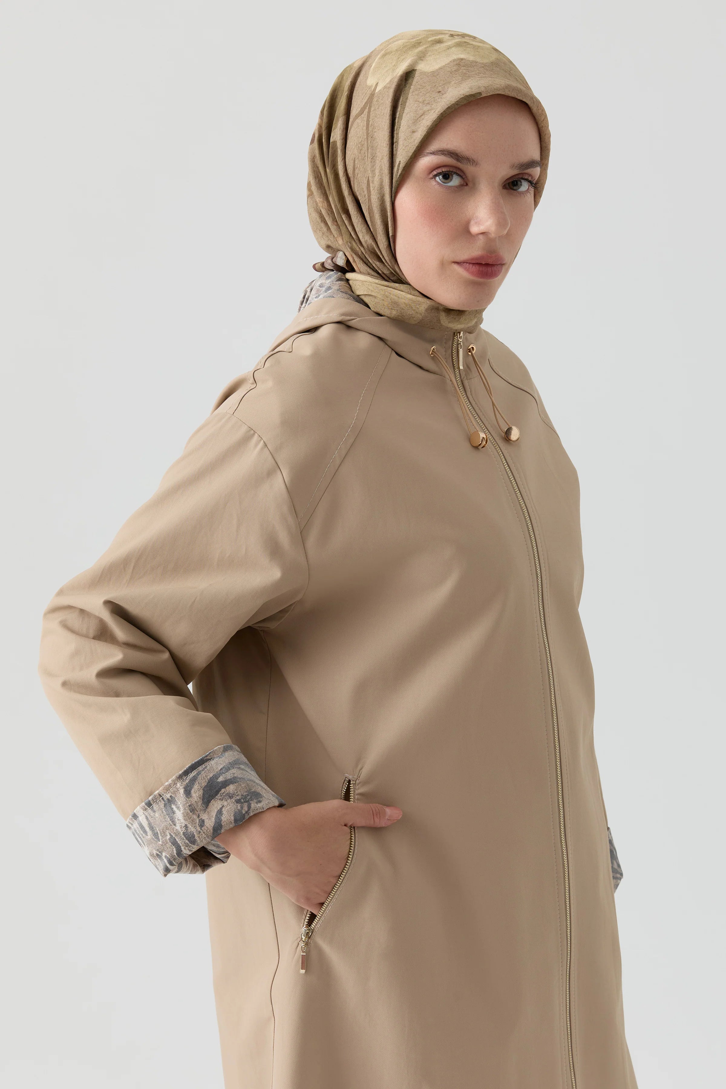 Kombin Detaylı Kap - Kum TUGBA