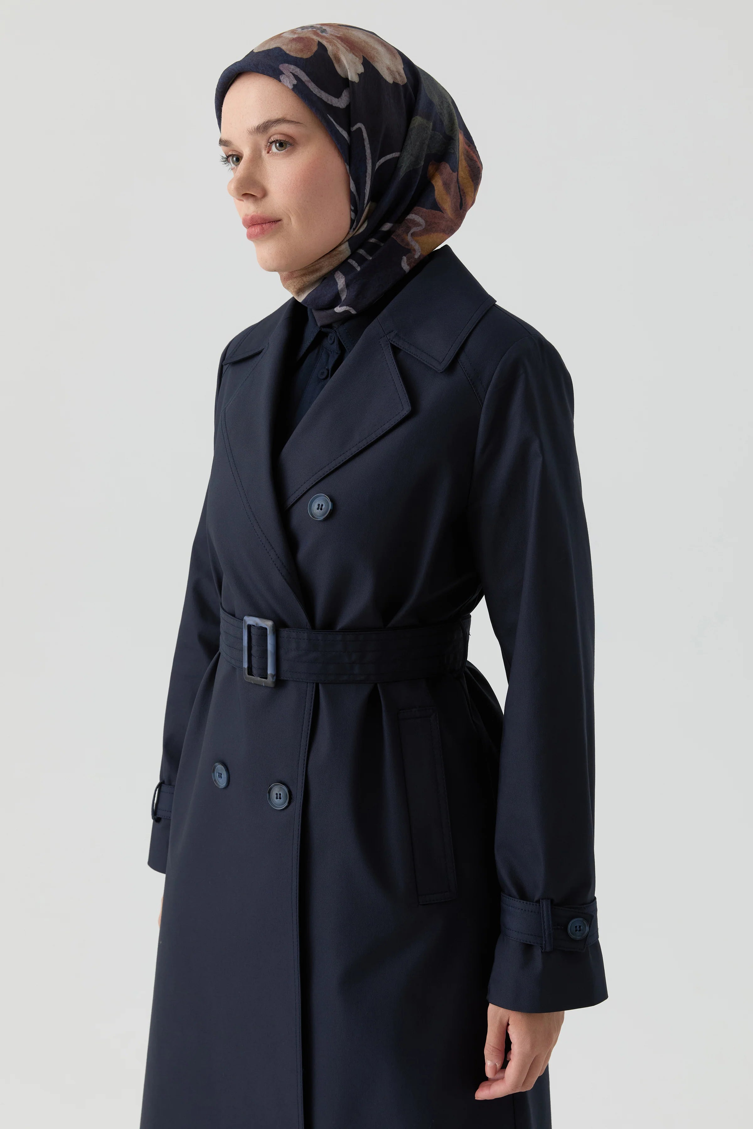 Rüzgarlık Detaylı Kruvaze Trençkot - Lacivert TUGBA