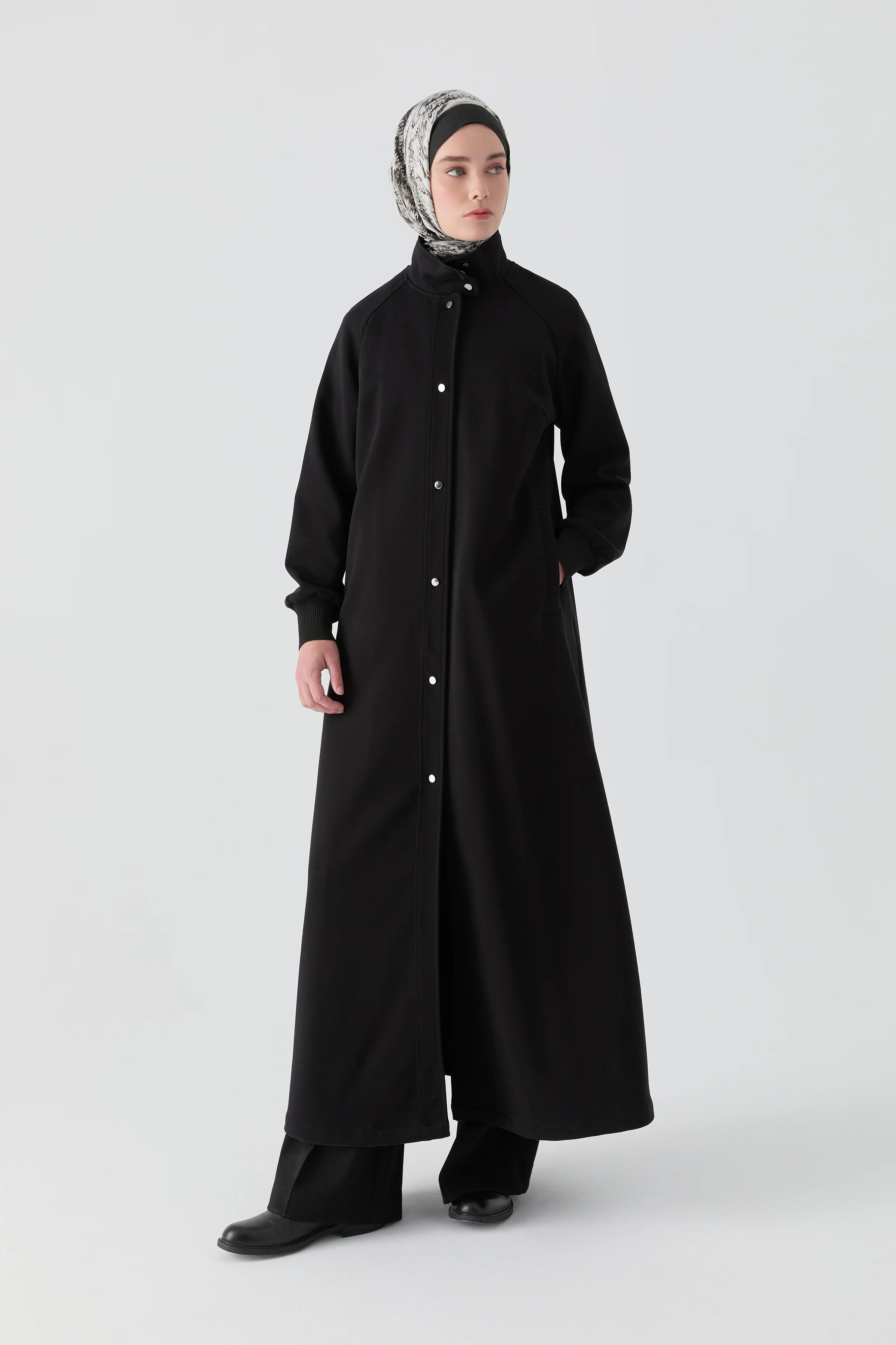 Etek Ucu Lastikli Ferace - Siyah TUGBA