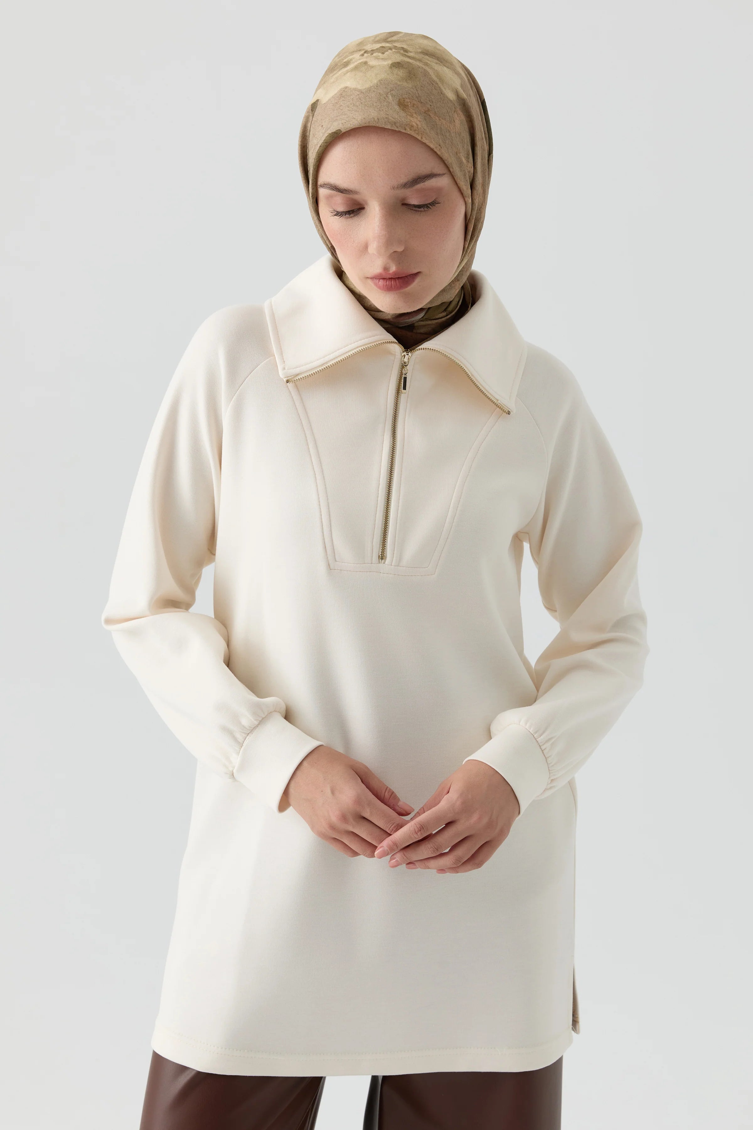 Örme Reglan Kollu Sweatshirt - Ekru TUGBA