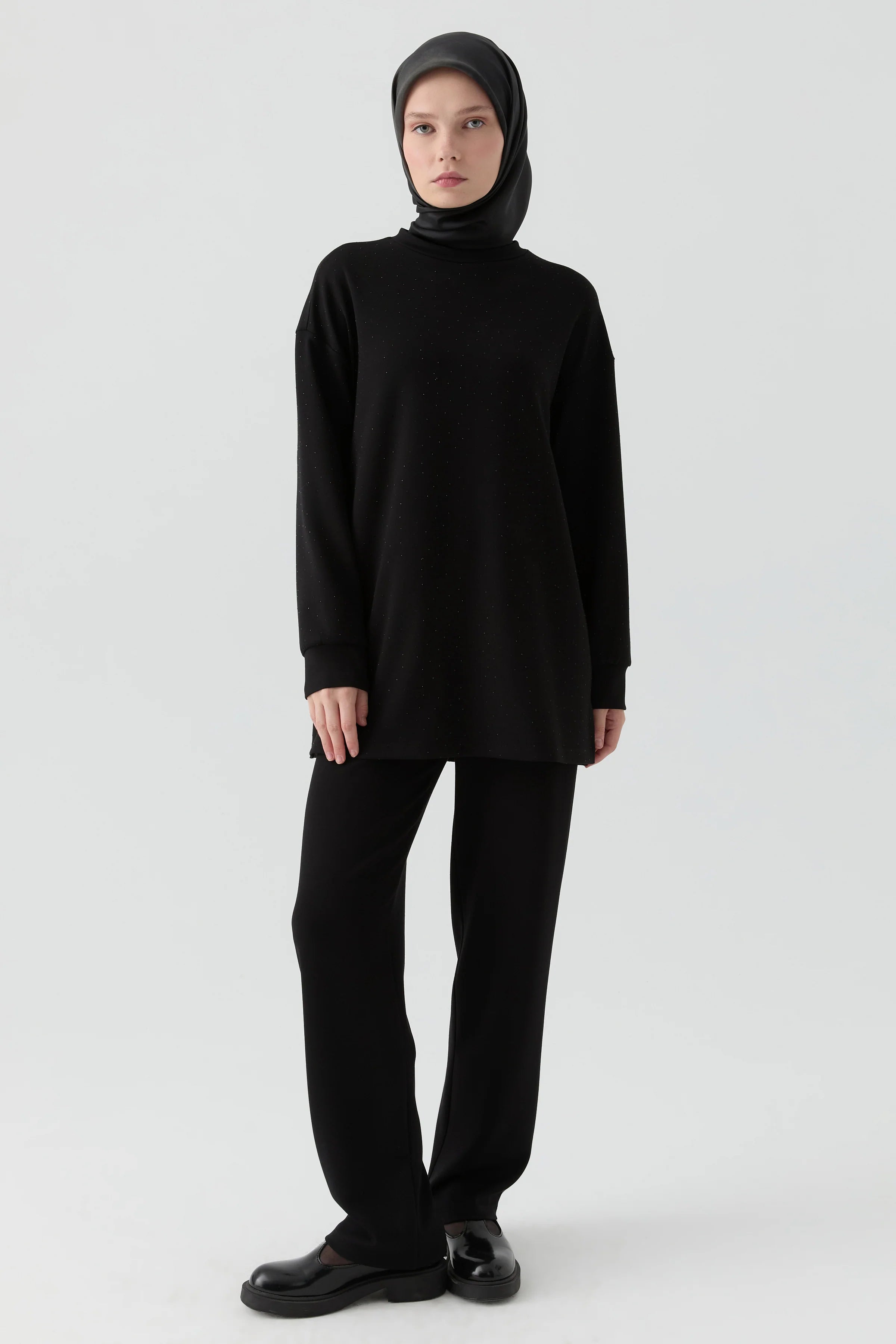 Işıltılı Taş Detaylı Tunik Takım - Siyah TUGBA