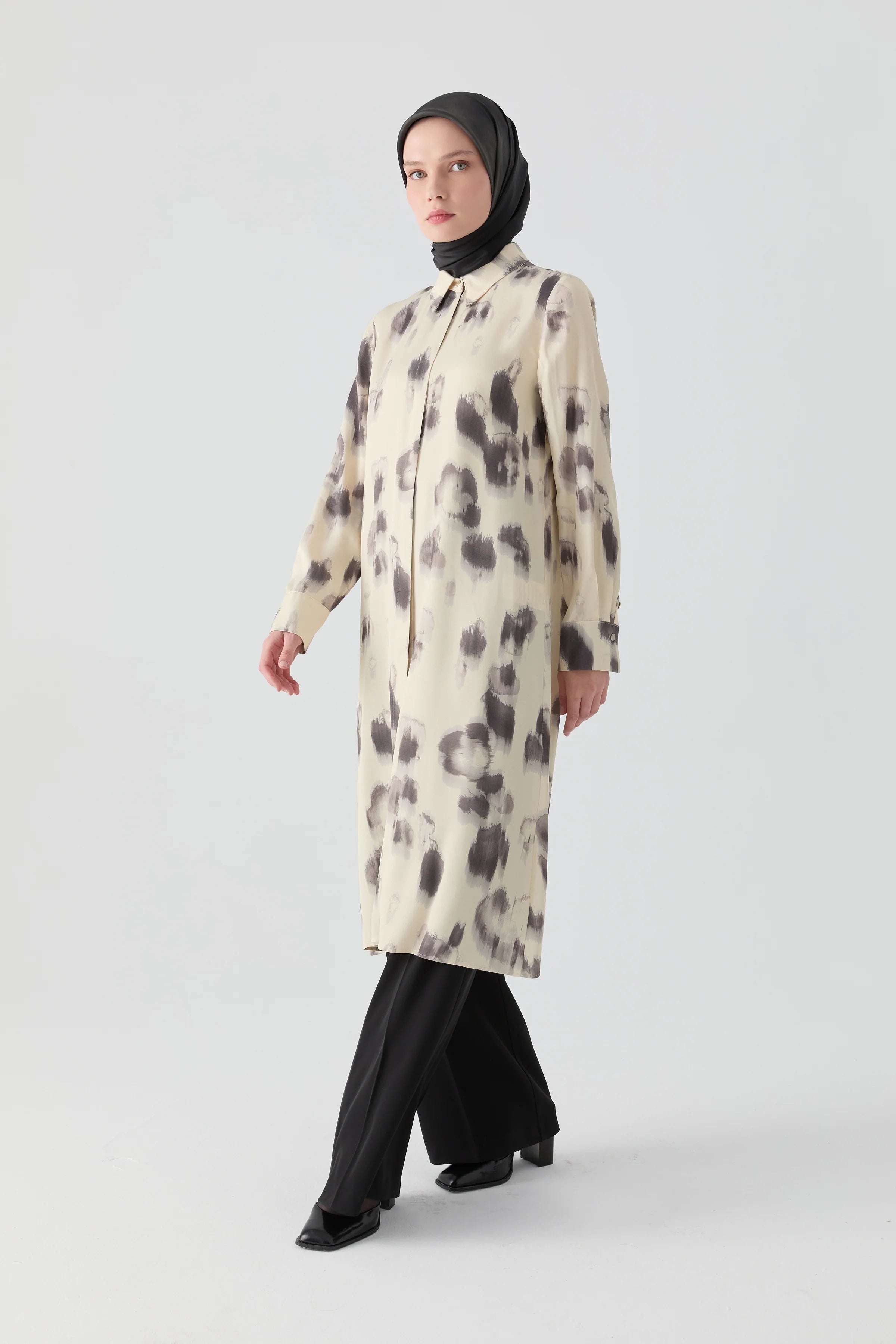 Fırça Desenli Tunik - Krem TUGBA