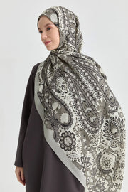 Paisley Desenli Natural Şal - Siyah TUGBA