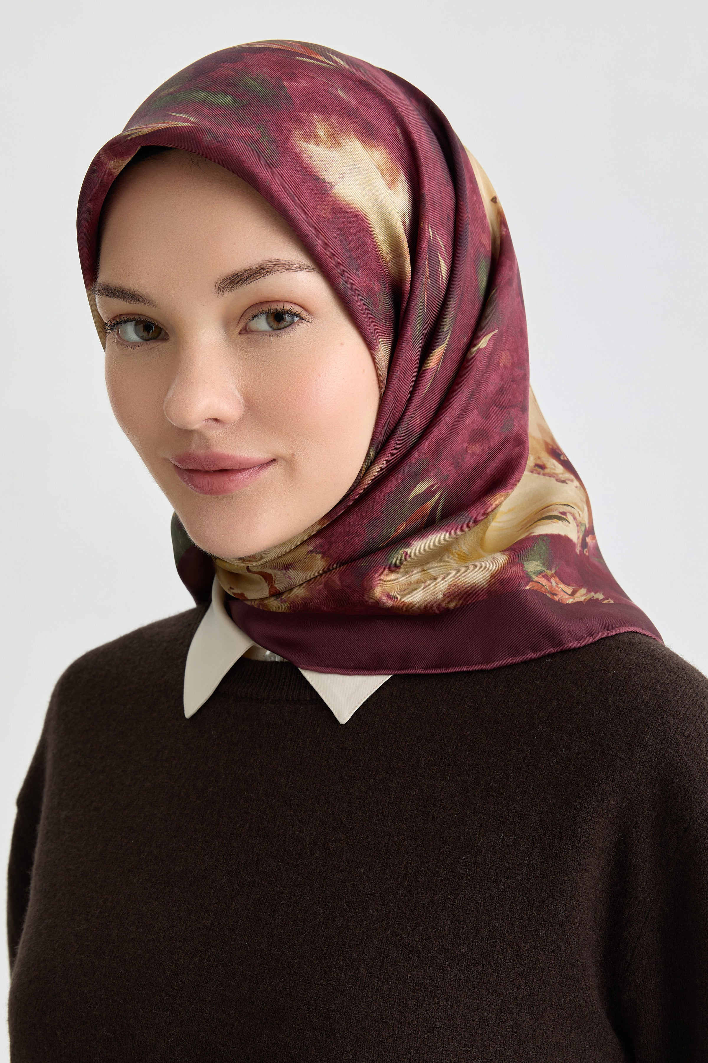 Fulya Twill İpek Eşarp - Bordo TUGBA