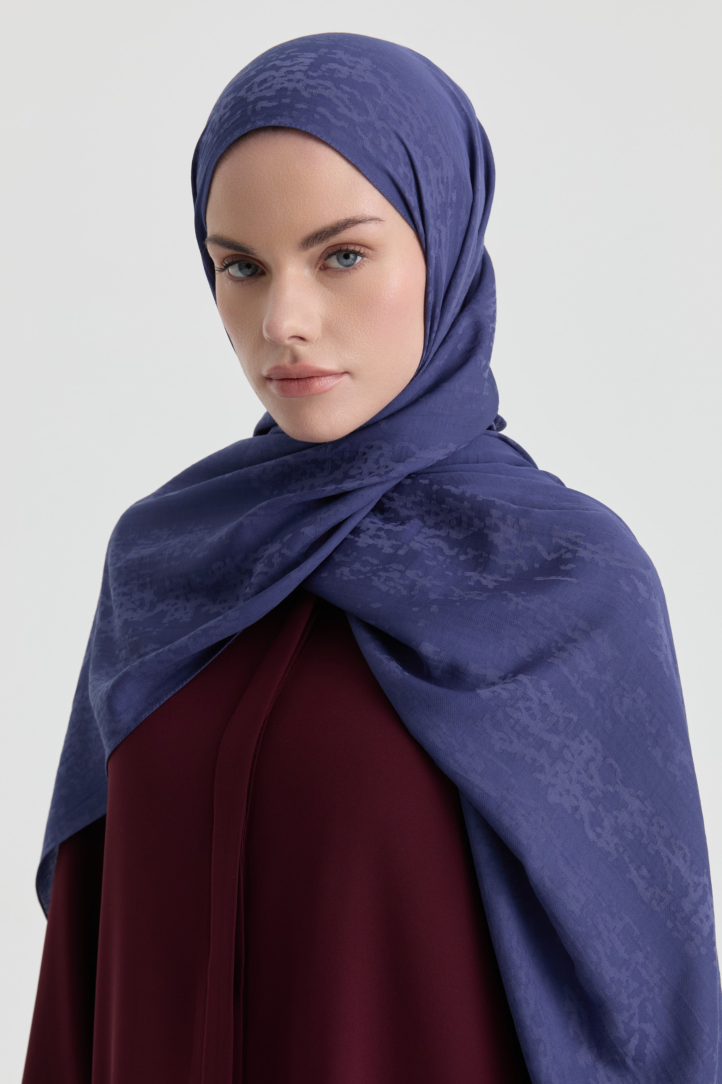 Roza Jakar Şal - İndigo TUGBA