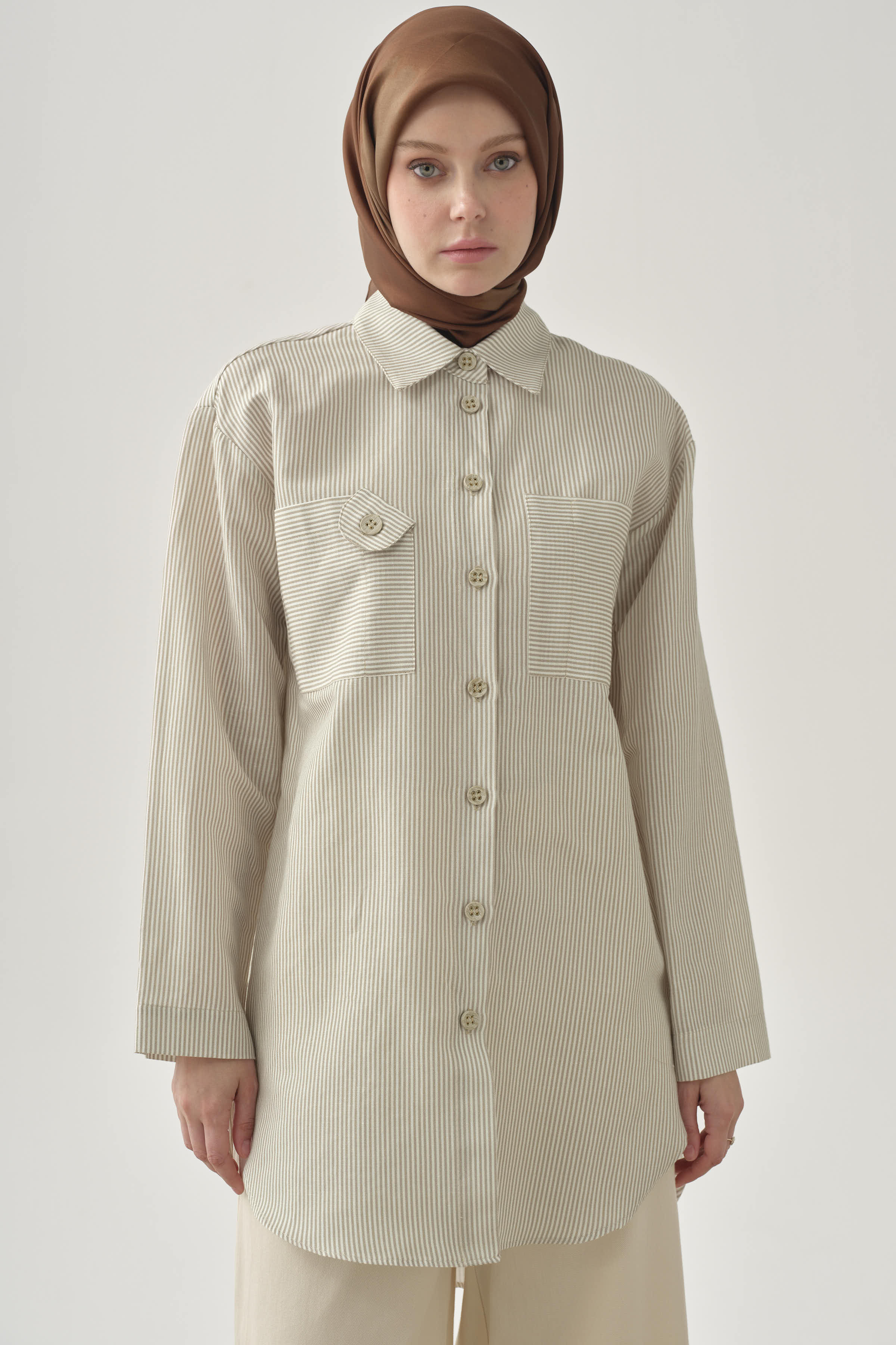 Cep Detaylı Çizgili Tunik - Bej TUGBA