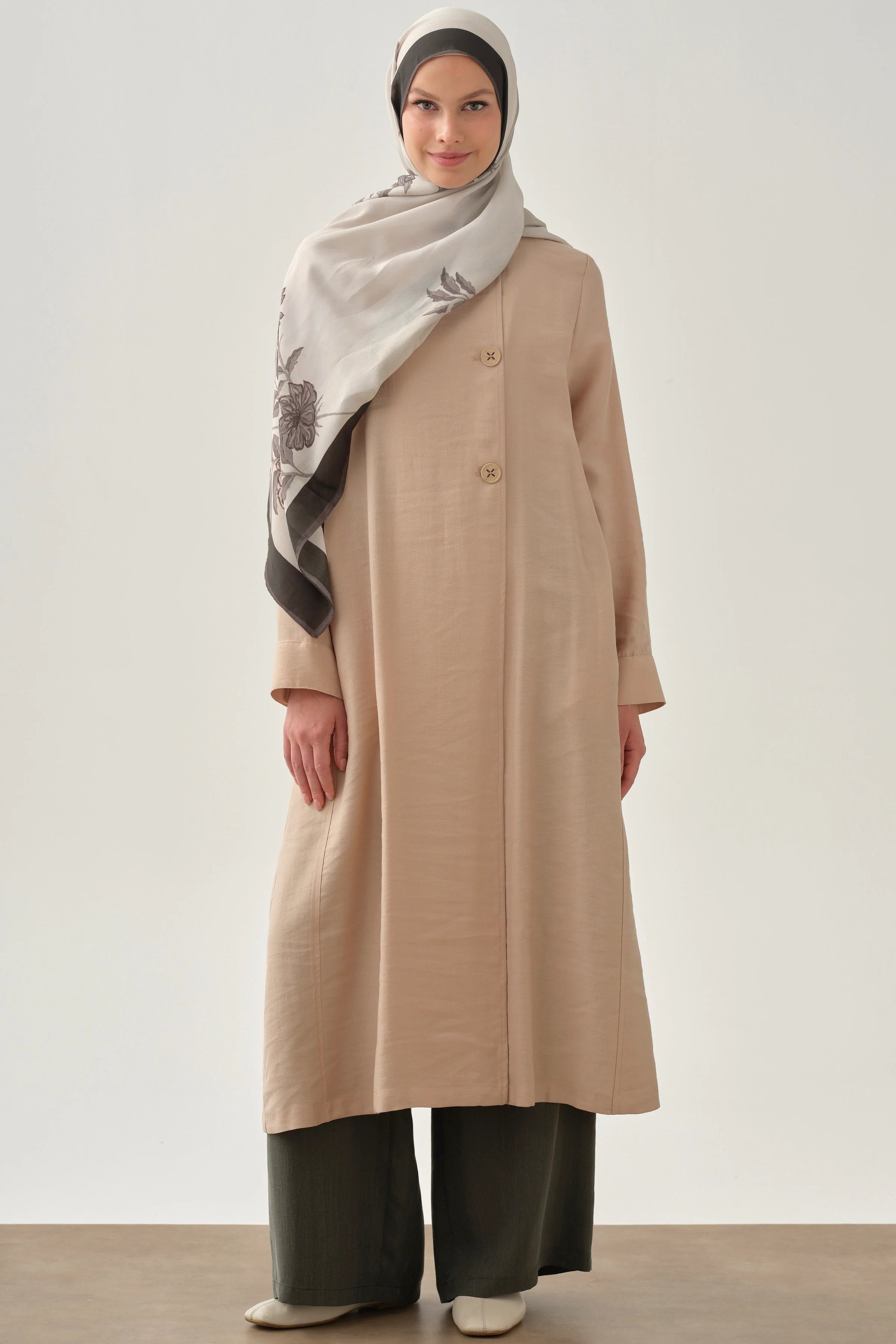 Düğme Detaylı Kruvaze Giy-Çık - Bej TUGBA