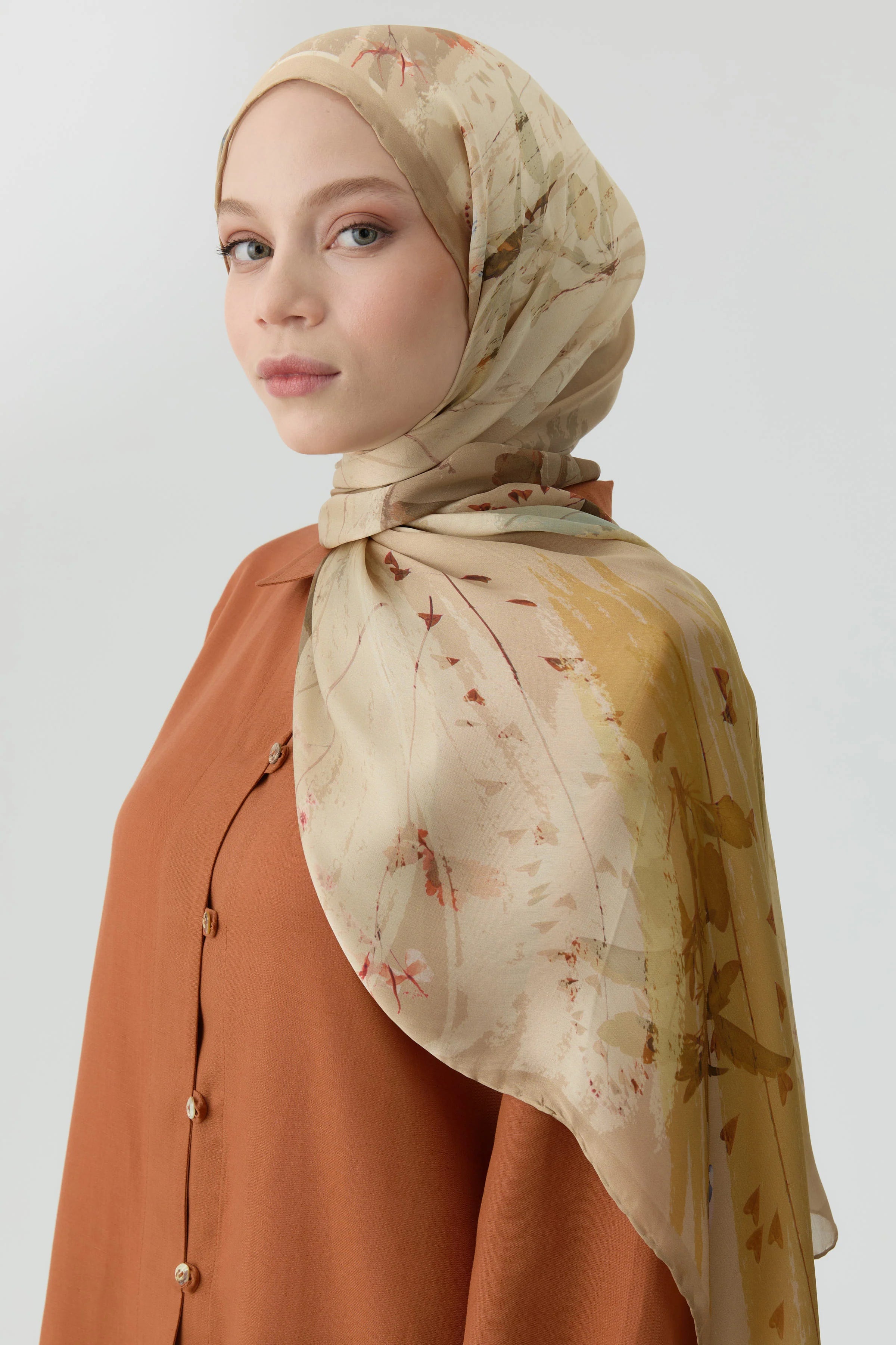 Kardelen Şifon İpek Şal - Açık Kahve TUGBA