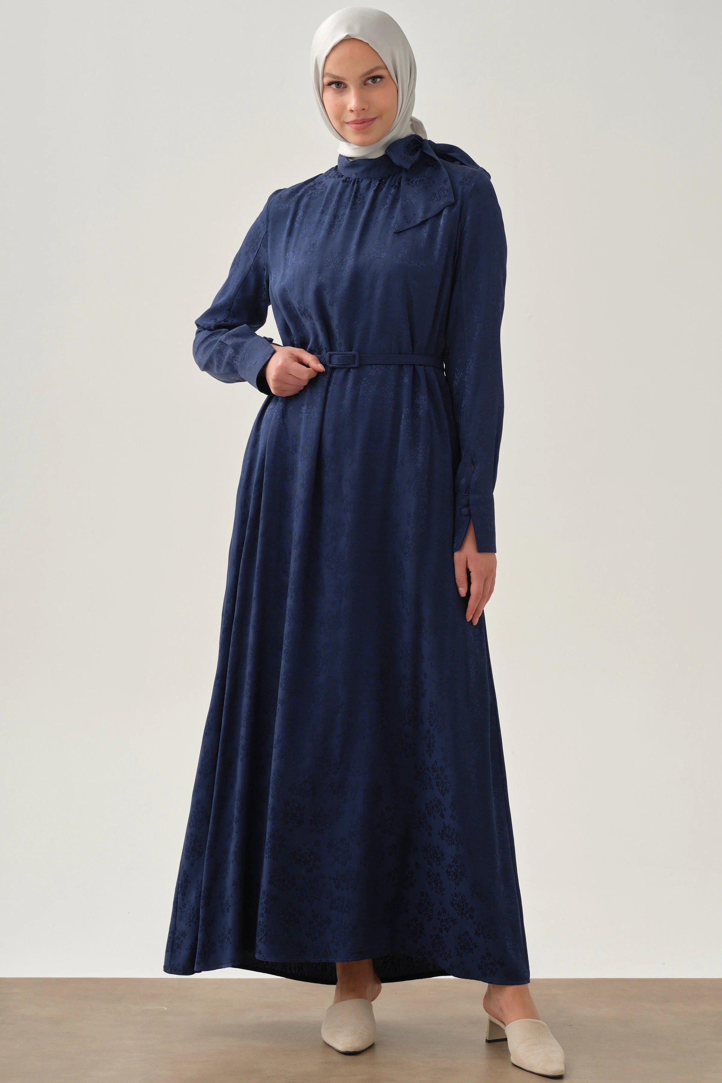 Kemerli Jakar Elbise - İndigo TUGBA