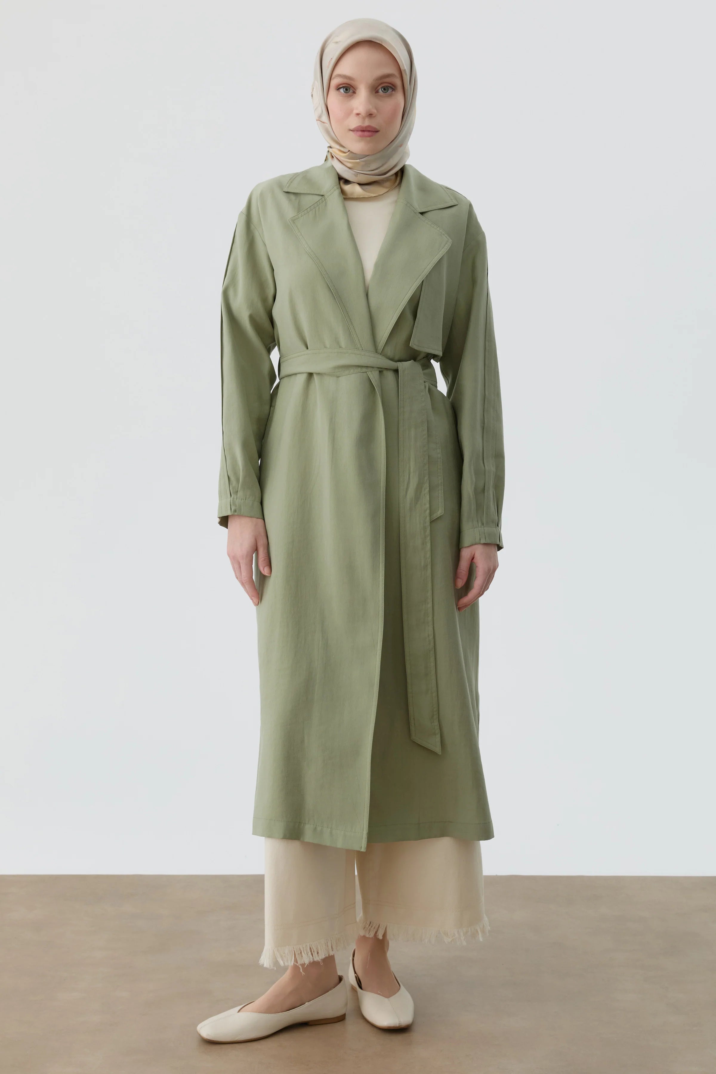 Kollar Pile Detaylı Trenç - Mint TUGBA