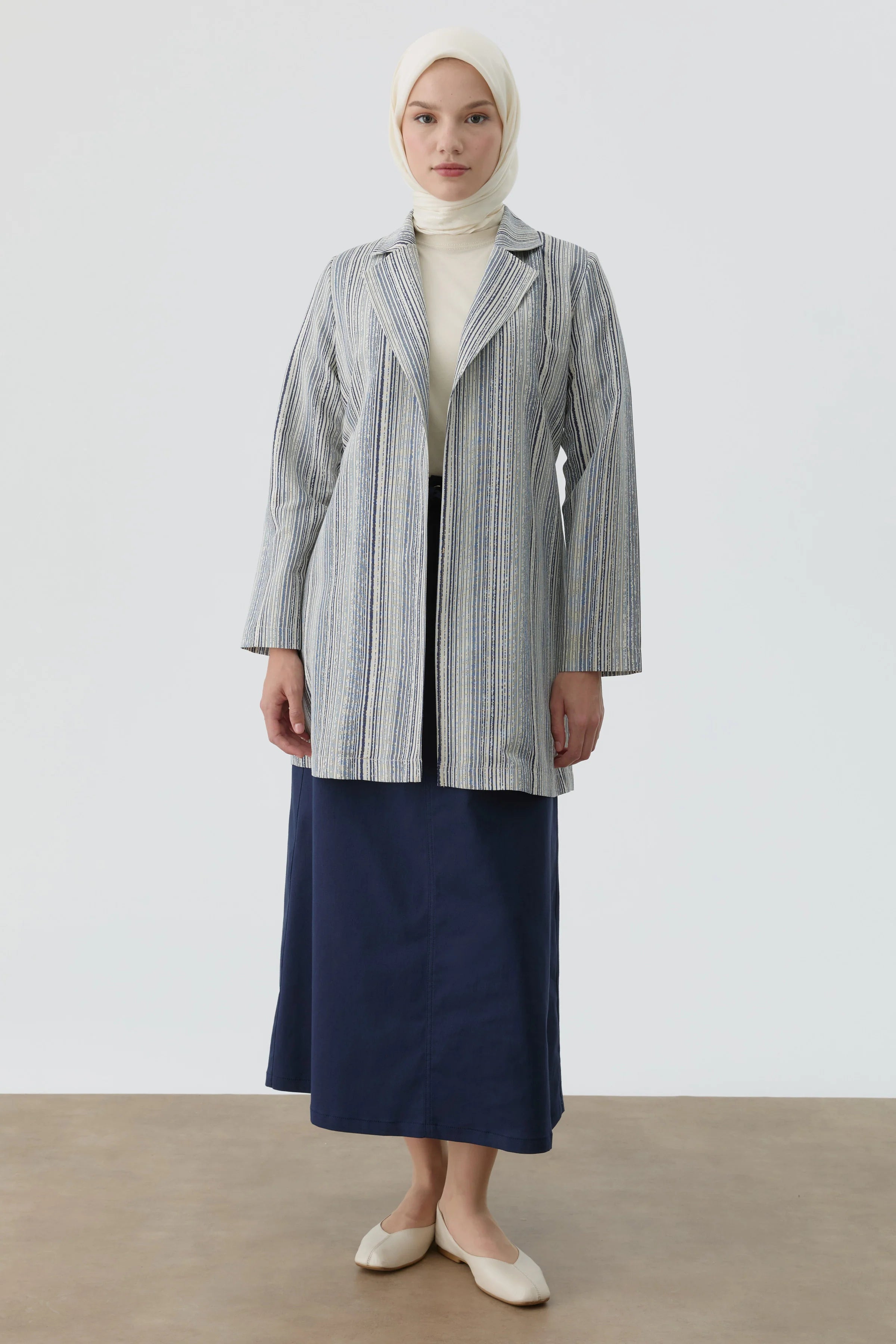 Pile Detaylı Cepli Etek - Lacivert TUGBA