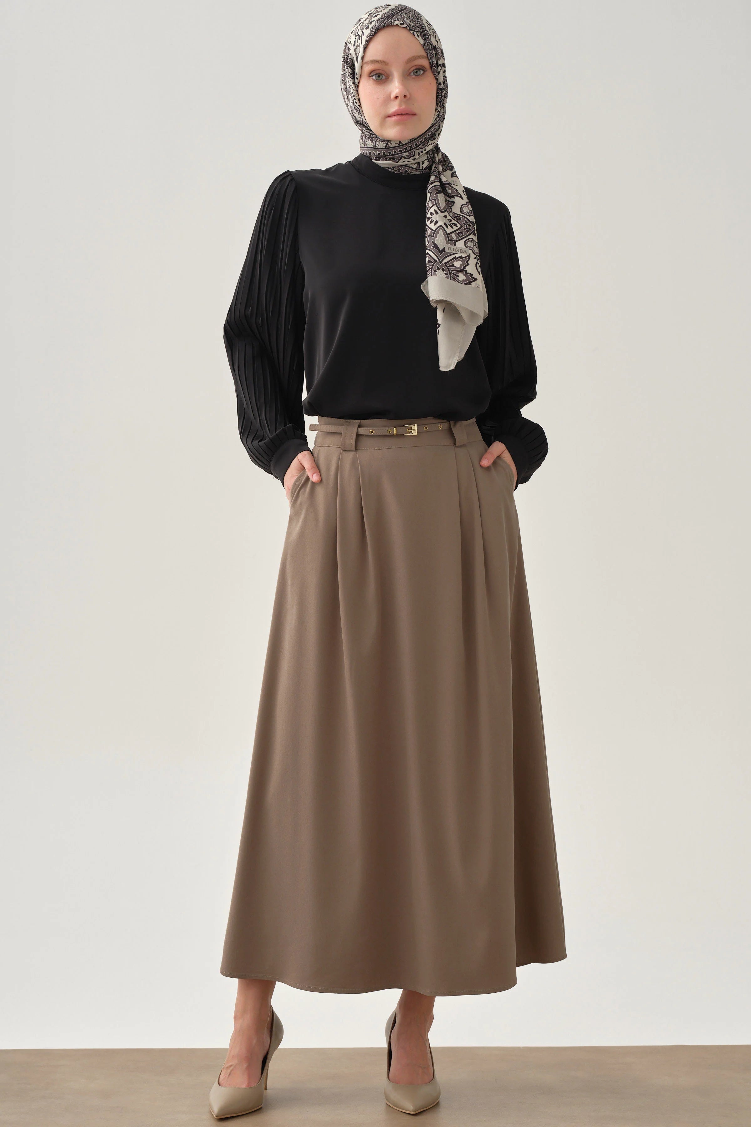 Pileli İnce Kemerli Etek - Vizon TUGBA