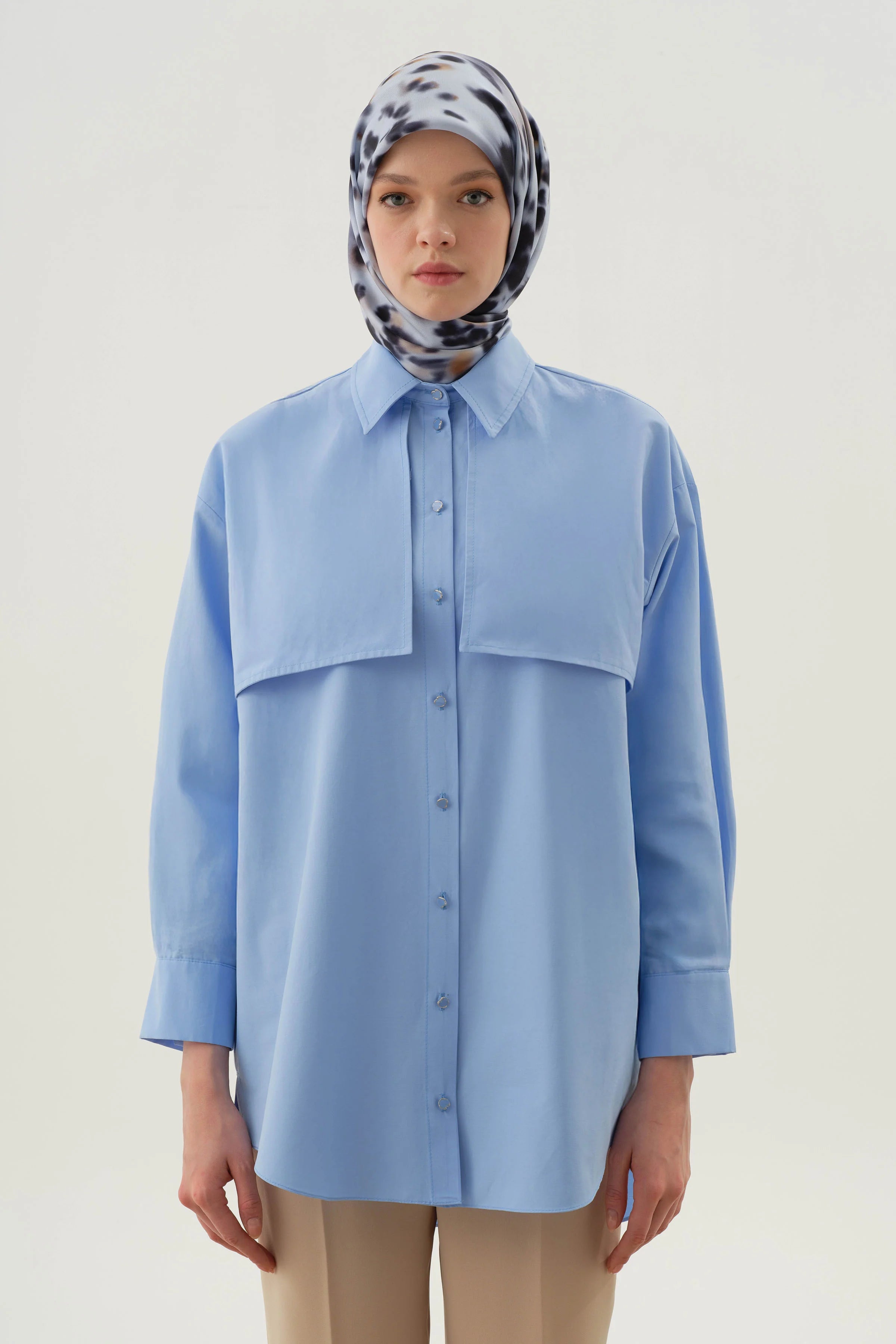 Rüzgarlıklı Gömlek - Açık Mavi TUGBA