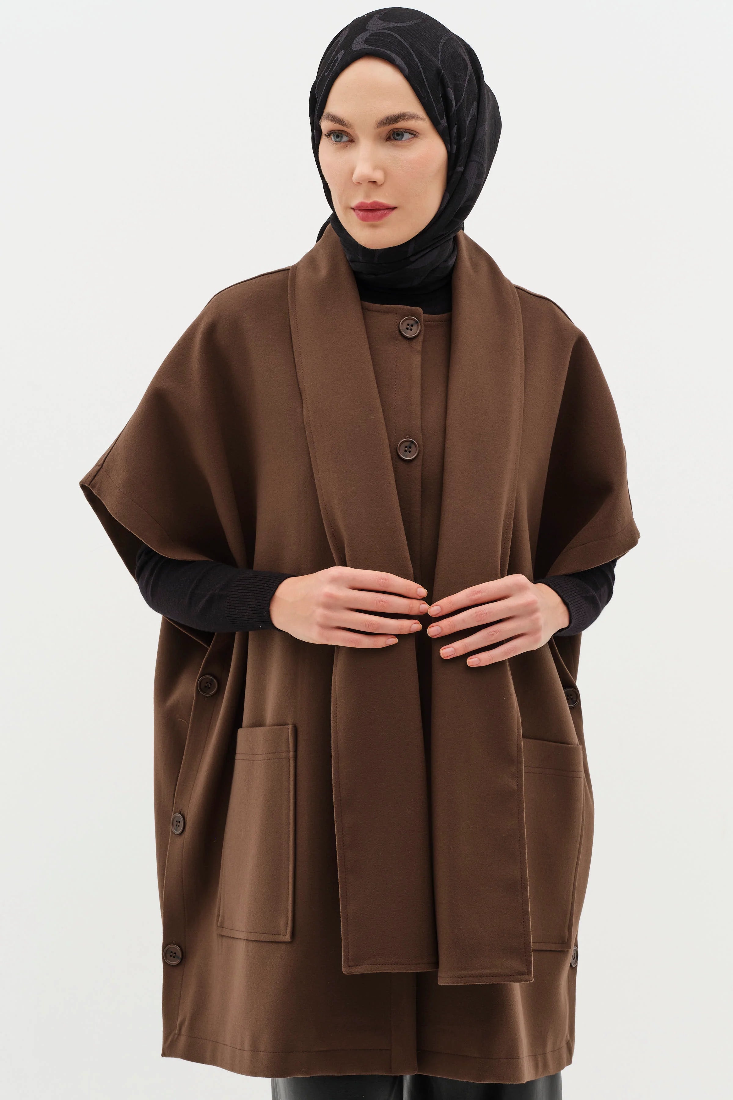 Seyyar Şal Yakalı Panço - Kahve TUGBA