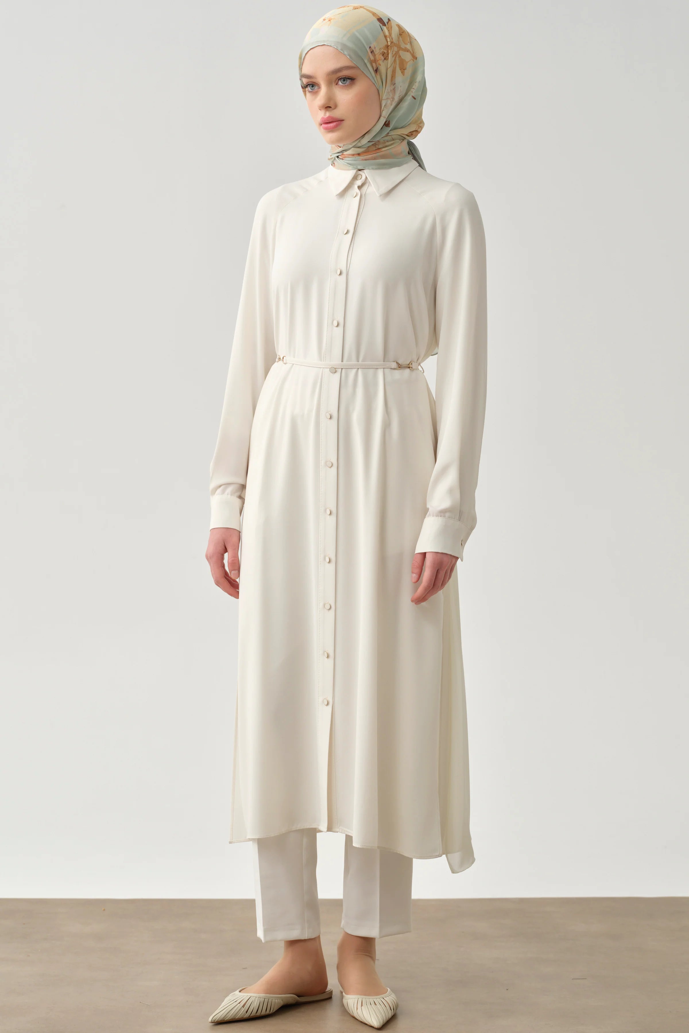 Şifon Garnili Beli Kemerli Uzun Tunik - Ekru TUGBA