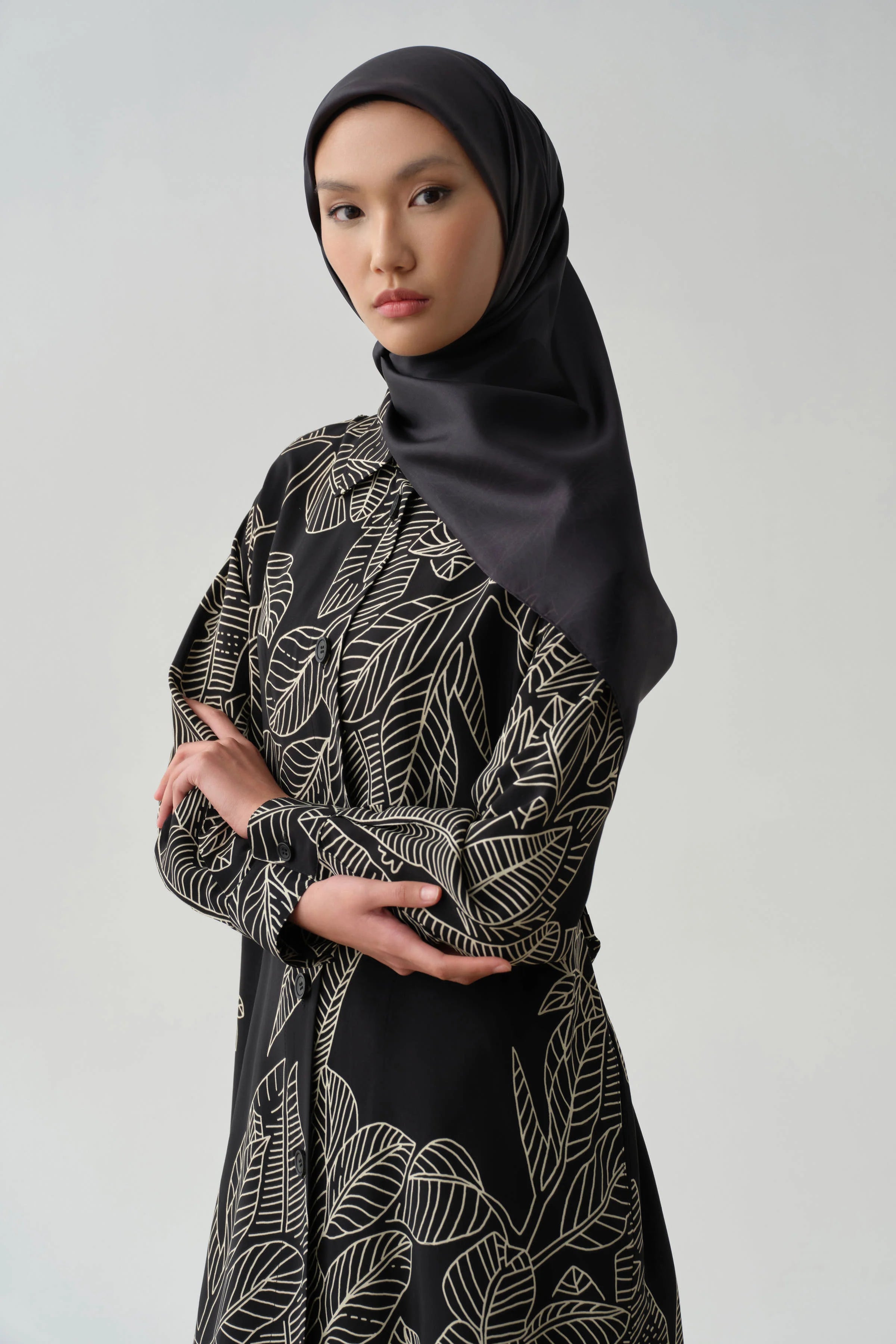 Yaprak Desenli Tunik - Siyah TUGBA