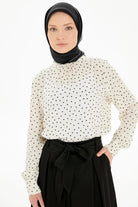 Puantiye Desenli Hakim Yaka Bluz - Ekru TUGBA