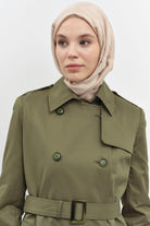 Rüzgarlık Detaylı Pilikaşeli Trenç - Haki TUGBA