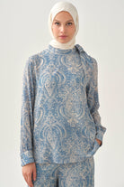 Şal Desenli Fular Yakalı Bluz - İndigo TUGBA