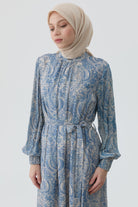 Şal Desenli Kuşaklı Elbise - İndigo TUGBA