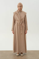 Şal Yaka Nakış Detaylı Pardesü - Bej TUGBA