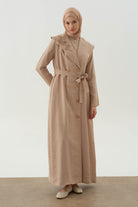 Şal Yaka Nakış Detaylı Pardesü - Bej TUGBA