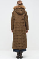 Seyyar Kürklü Kapüşonlu Kapitone Manto - Camel TUGBA