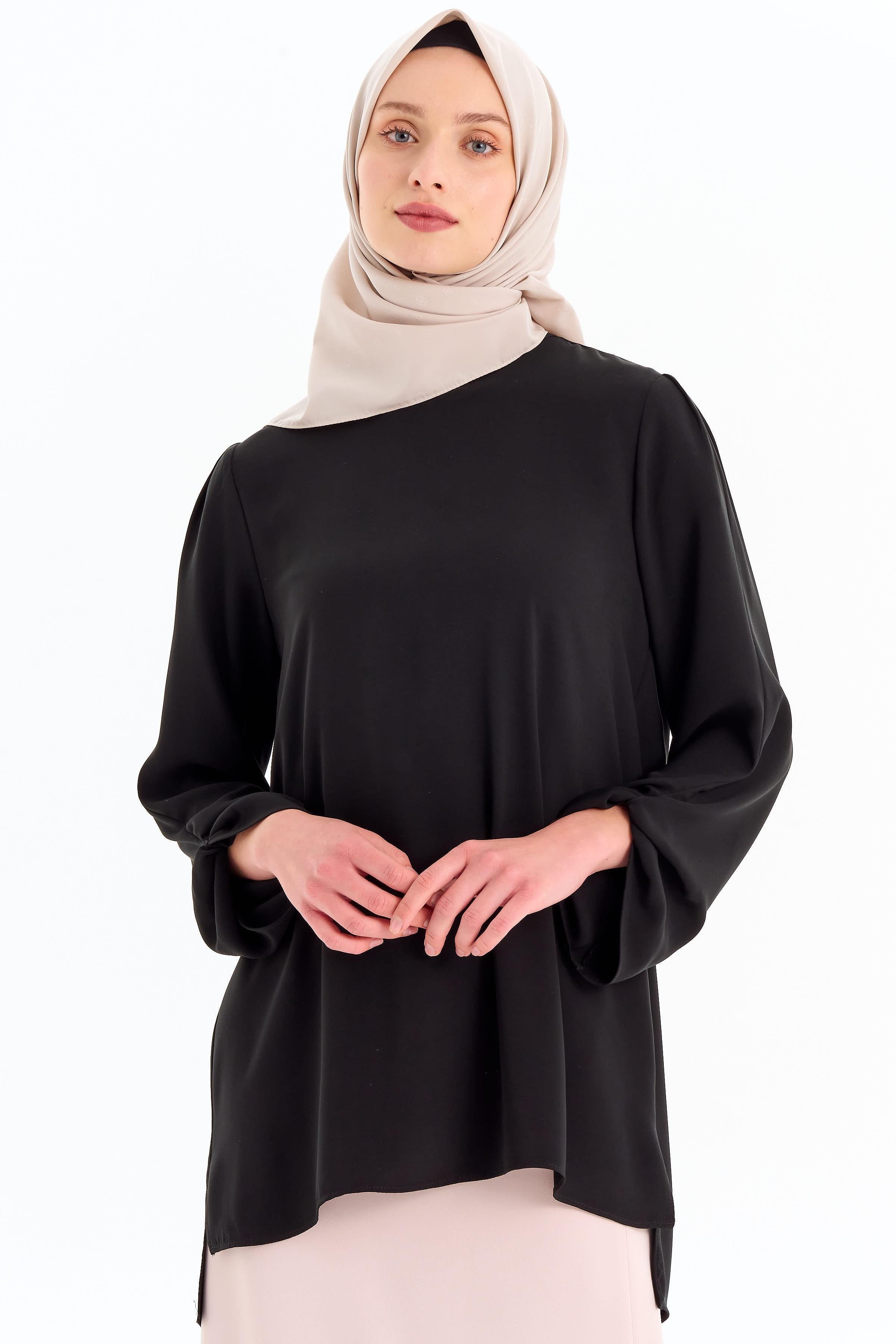 Sıfır Yaka Kol Detaylı Bluz - Siyah TUGBA