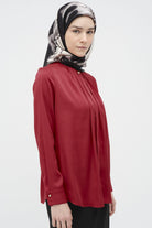 Ters Gizli Patlı Pileli Gömlek - Kırmızı TUGBA