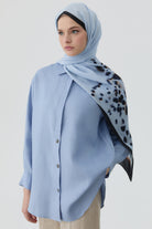 Ters Kapamalı Keten Gömlek - Açık Mavi TUGBA