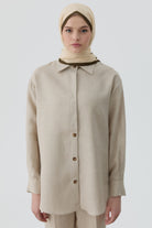 Ters Kapamalı Keten Gömlek - Bej TUGBA