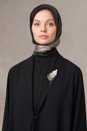 Broşlu Abaya - Siyah TUGBA