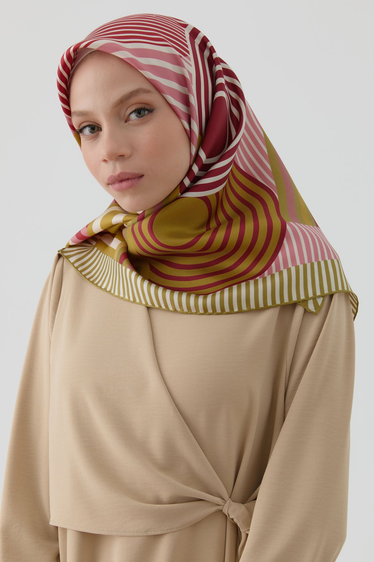Tuğba Geo Twill İpek Eşarp - Olive TUGBA