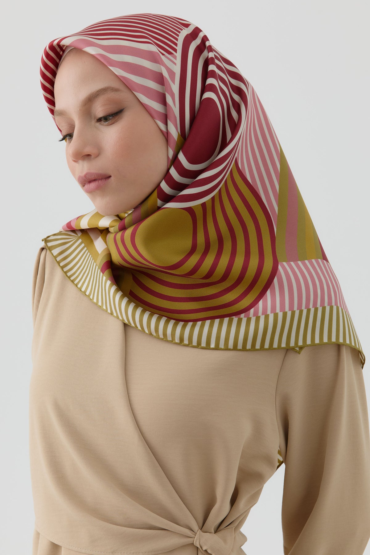 Tuğba Geo Twill İpek Eşarp - Olive TUGBA