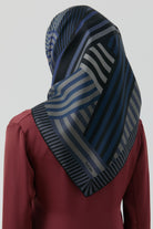 Tuğba Geo Twill İpek Eşarp - Siyah - Laci TUGBA