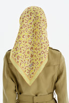 Vektörel Çiçek Desen Twill İpek Eşarp - Fıstık Yeşili TUGBA