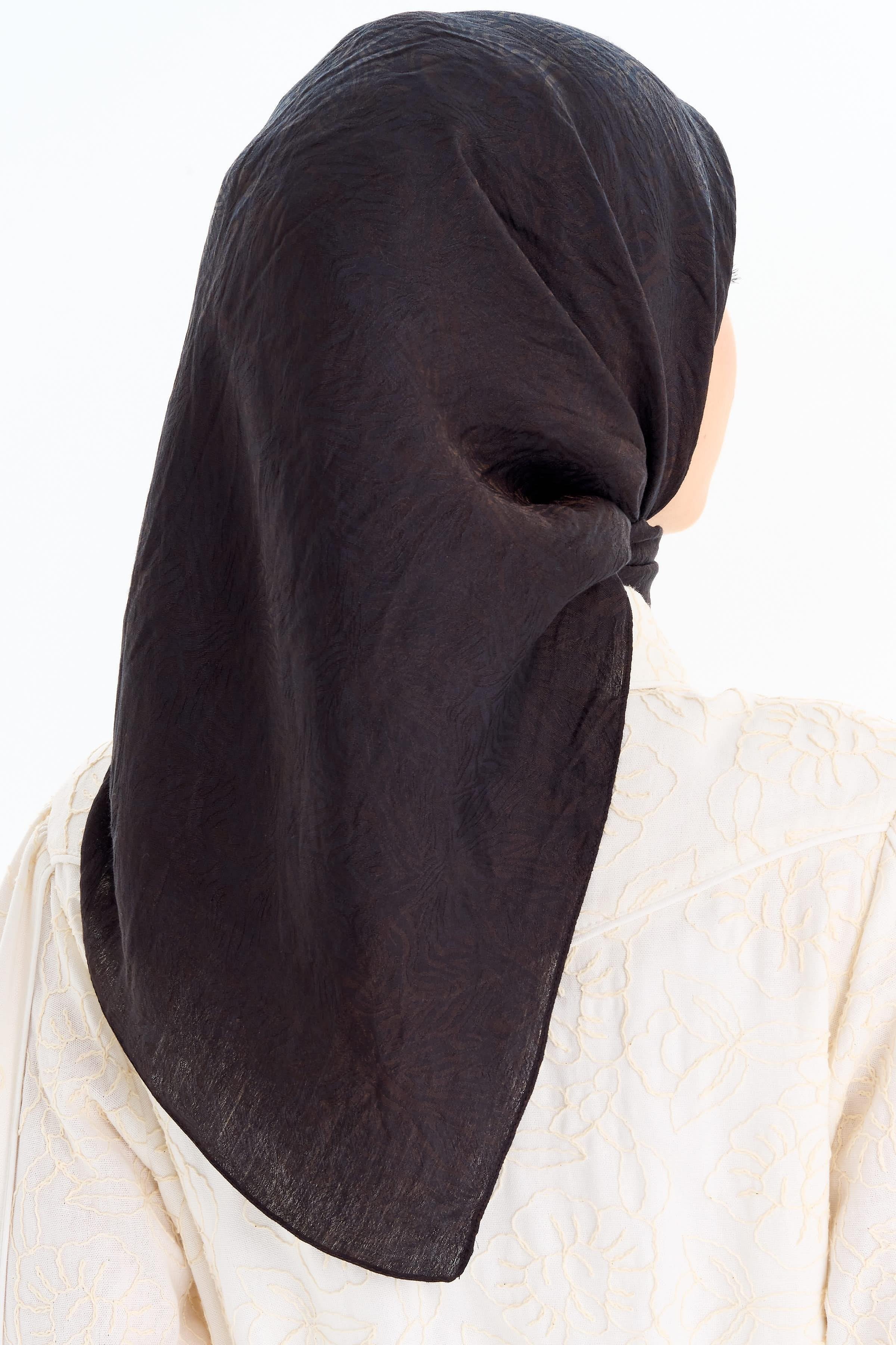 Zebra Desen Viskon Eşarp - Siyah TUGBA