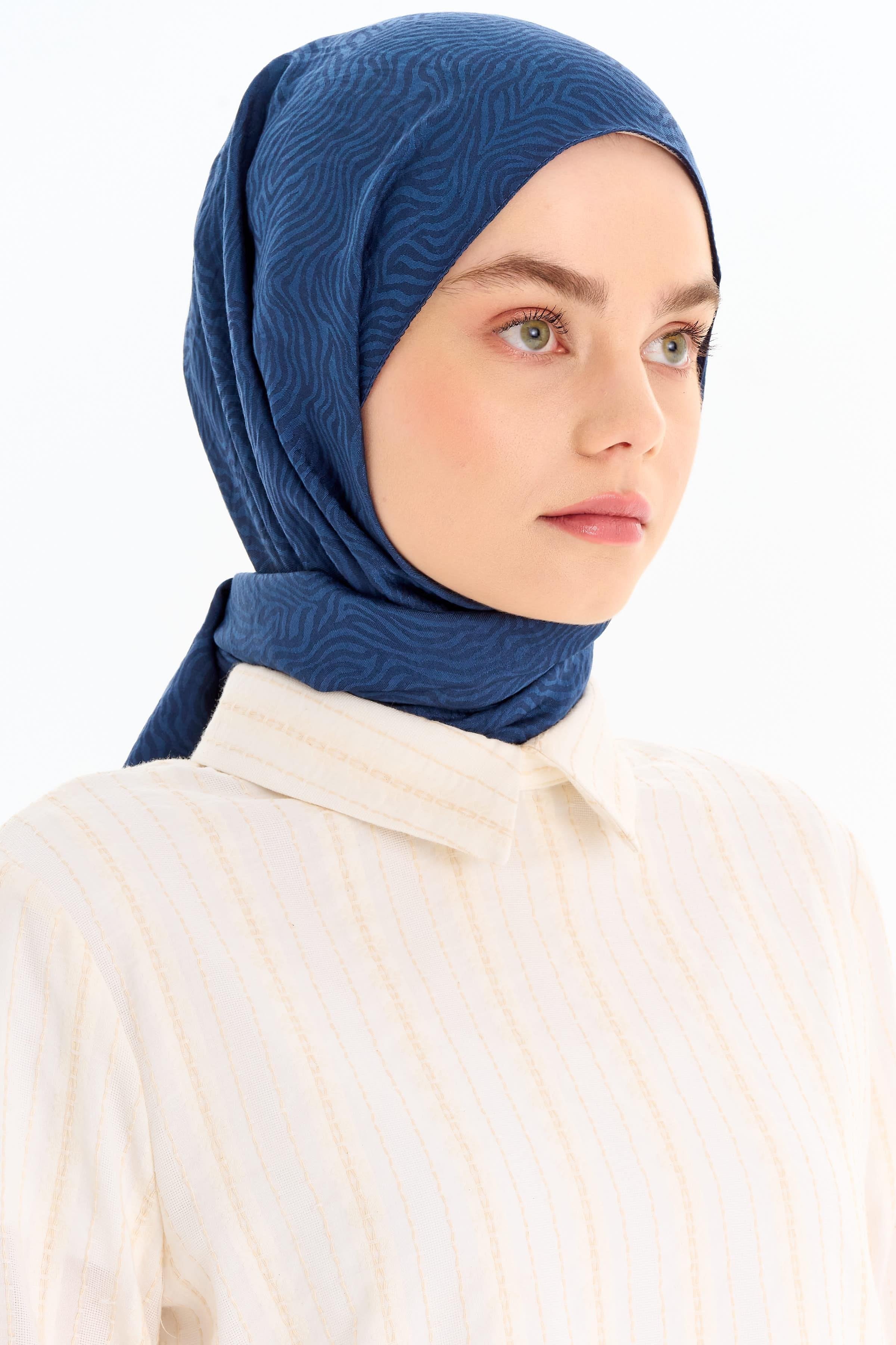 Zebra Desen Viskon Şal - İndigo TUGBA