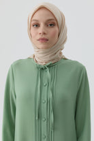 Yakası Bağcıklı Pileli Tunik - Su Yeşili TUGBA