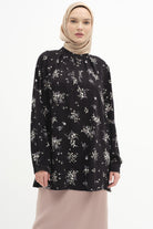 Yakası Pile Detaylı Bluz - Siyah TUGBA