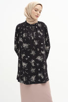 Yakası Pile Detaylı Bluz - Siyah TUGBA