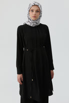 Yakası Pile Detaylı Tunik - Siyah TUGBA