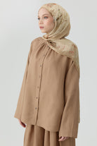 Yandan Yırtmaçlı Gömlek - Vizon TUGBA