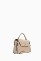 Yanları Fermuarlı Üçgen Kapaklı Çanta - Vizon TUGBA