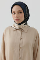 Yansıma Twill İpek Eşarp - Siyah TUGBA